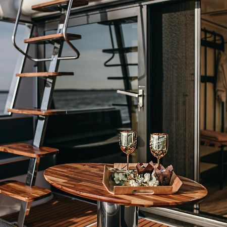 Myhouseboat 2 Hotel Moerbisch Am See Luaran gambar