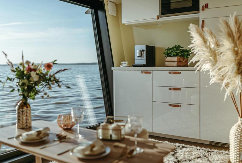 Myhouseboat 2 Hotel Moerbisch Am See Luaran gambar